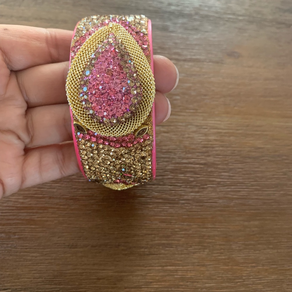 Gorgeous NEW pink and Gold Bangle